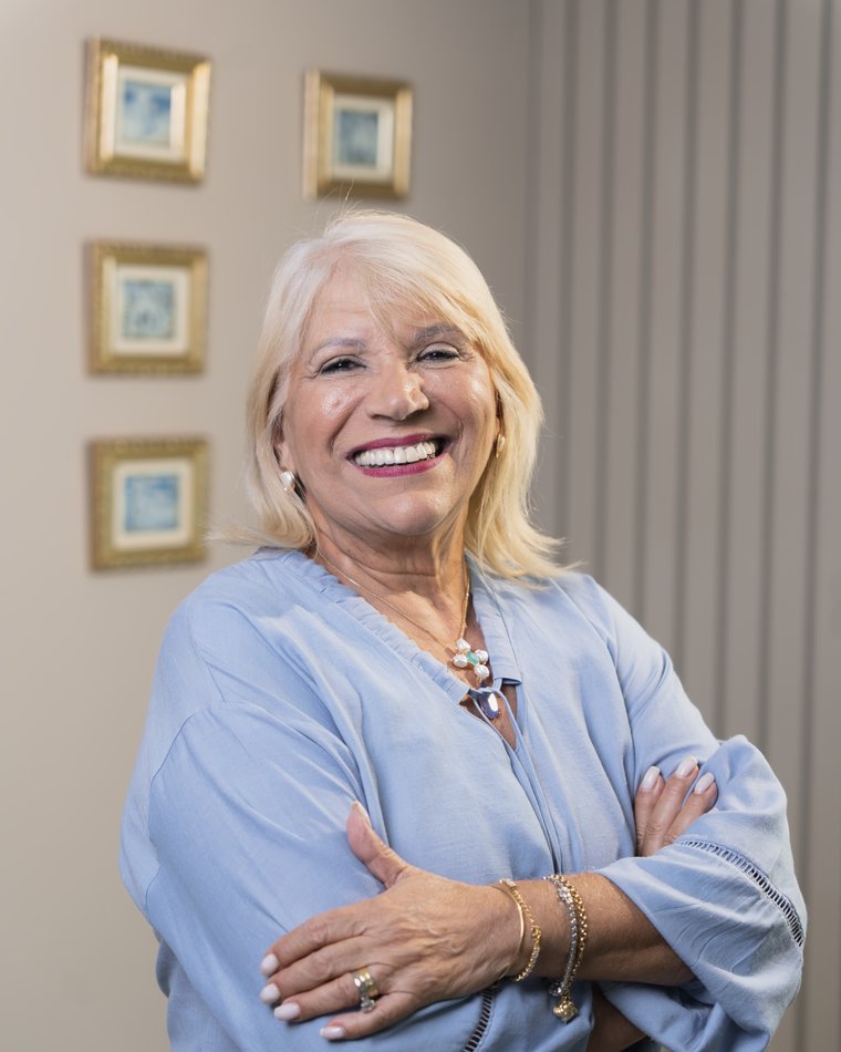 Elane Azevedo Alves, psicóloga